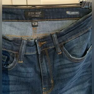 Judy Blue Relaxed Fit Straight Leg Jeans